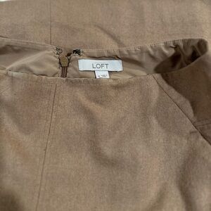 LOFT Women's Tan Skirt